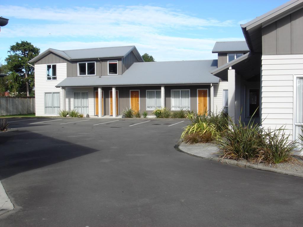 Arena Lodge Palmerston North Bagian luar foto