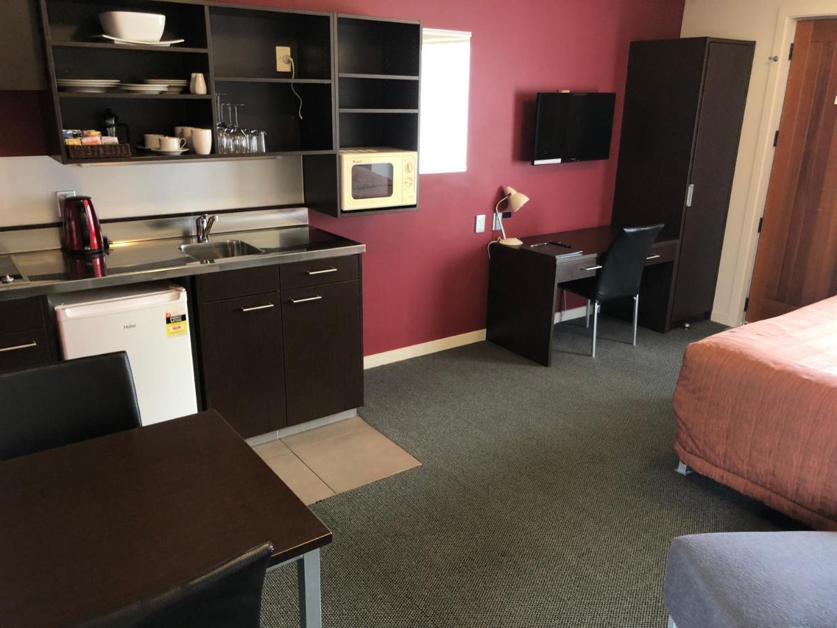 Arena Lodge Palmerston North Ruang foto