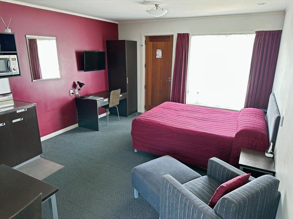 Arena Lodge Palmerston North Bagian luar foto