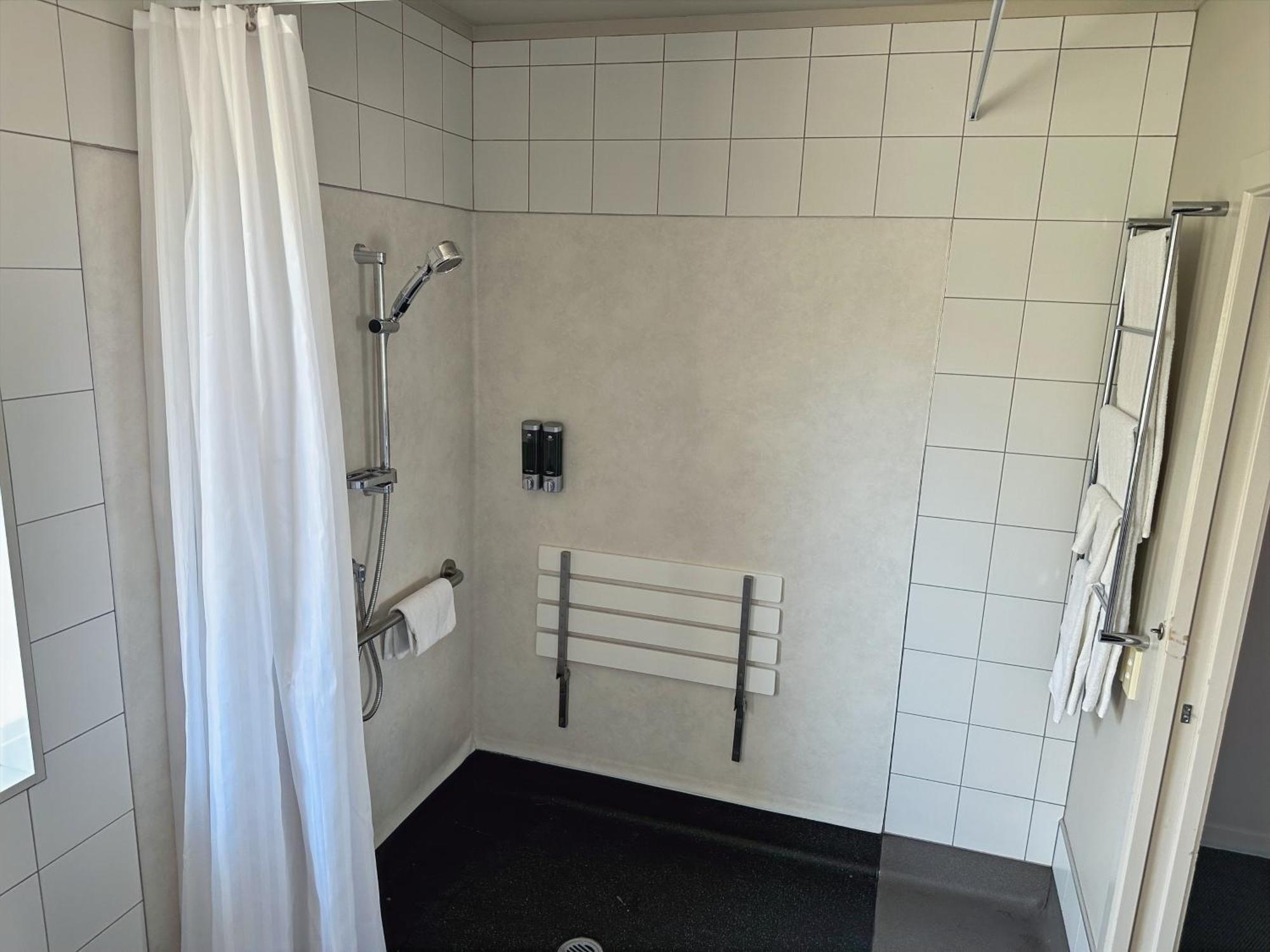 Arena Lodge Palmerston North Bagian luar foto